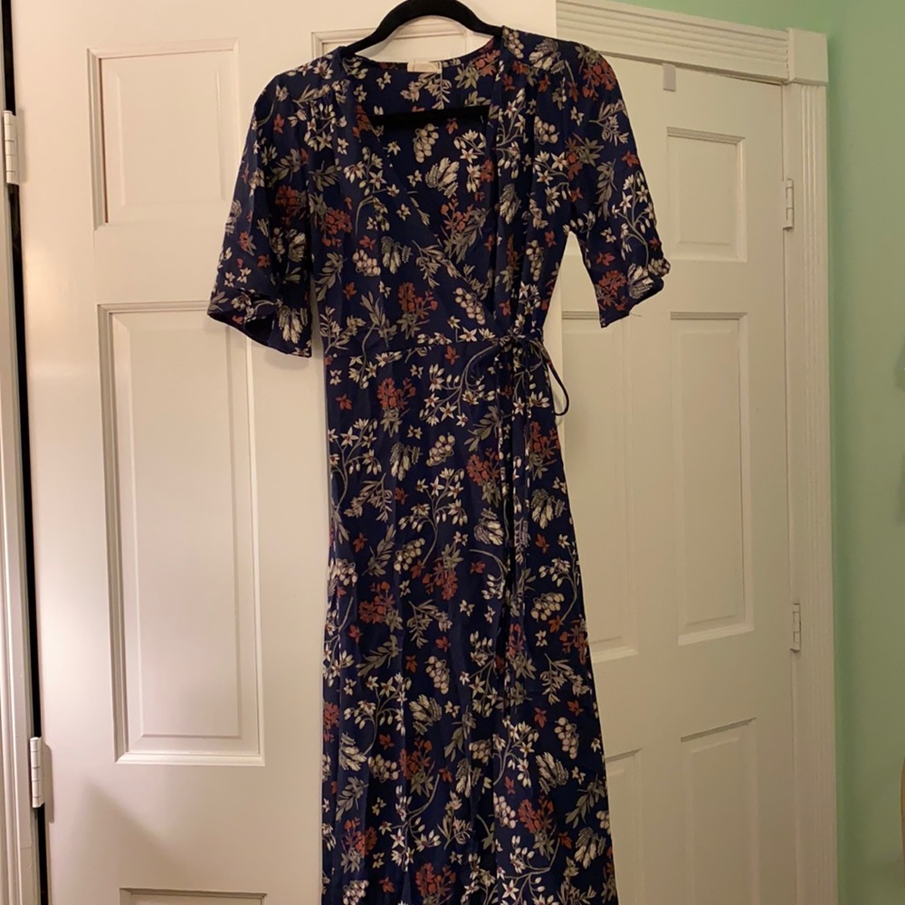 Nordstrom long floral dress. Size medium.